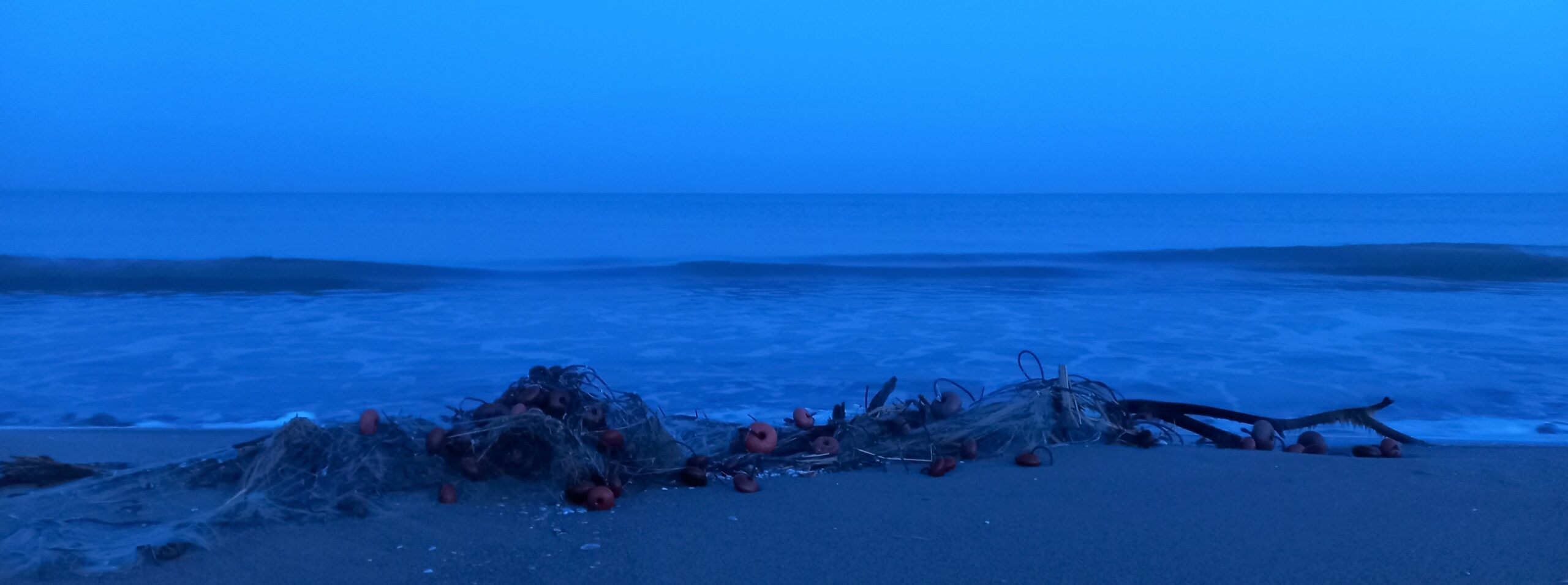 mare di notte oasi della playa museo dello spazio 1mqdb imprints of peace